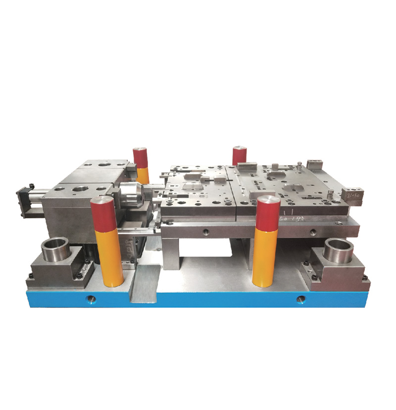 沖裁、卷圓、鉚接一次性形成智能自動(dòng)沖壓模具